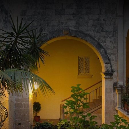 B&B Palazzo Sambiasi 莱切 外观 照片